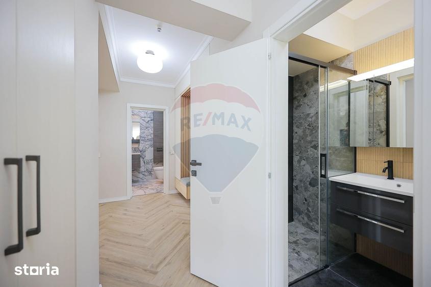 Apartament cu 3 camere în Decebal