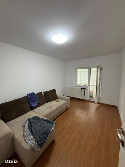 Apartament cu 2 camere decomandat în Republicii