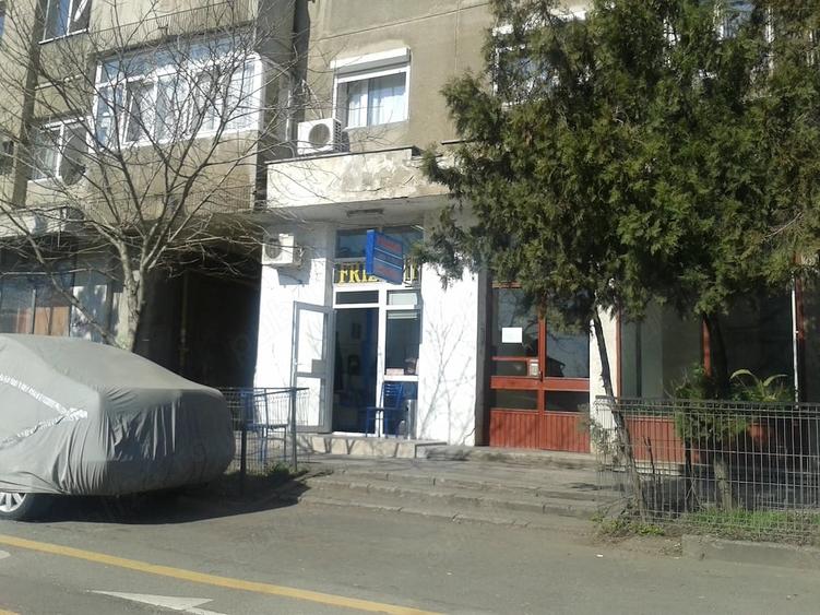 Spațiu comercial, de 16 mp, în Șerban Vodă