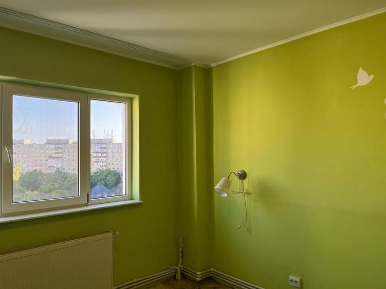Apartament cu 2 camere semidecomandat în Tineretului