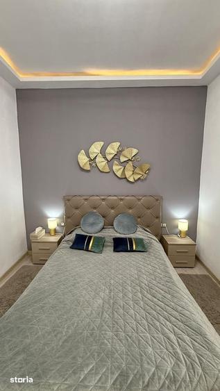 Apartament cu 2 camere decomandat în Centrul Istoric