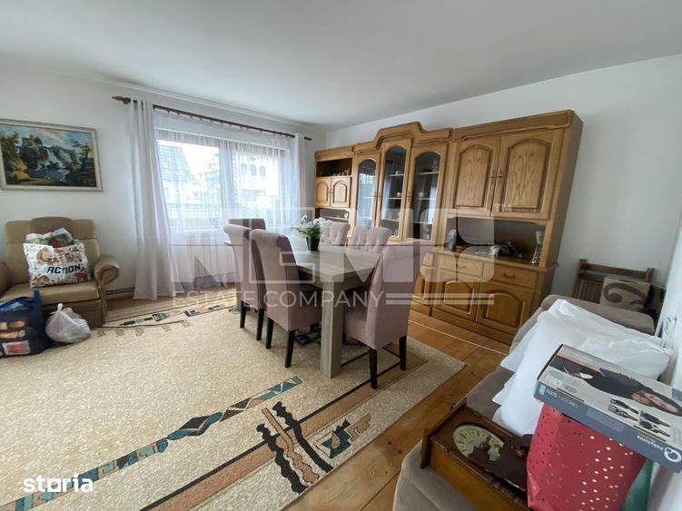 Casă cu 5 camere cu Teren 3000 Mp în Rădăuți
