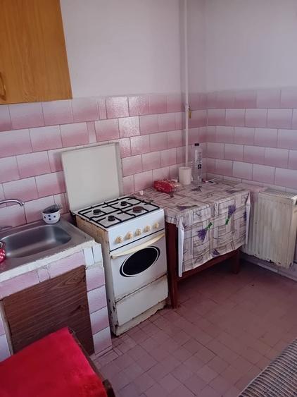 Garsonieră decomandată în Micro 3