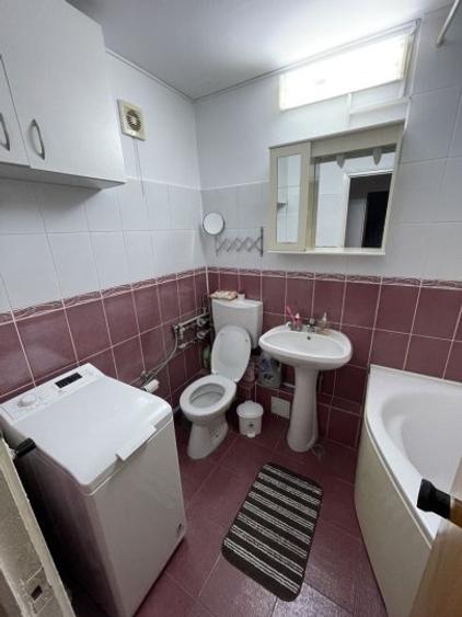 Apartament cu 2 camere decomandat, mobilat în P-ța Muncii