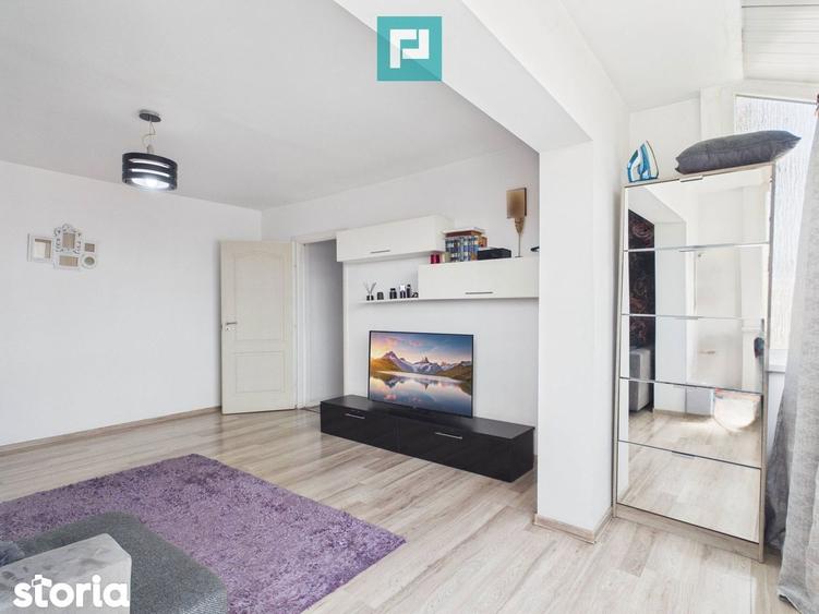 Apartament cu 2 camere semidecomandat, mobilat în Lipovei