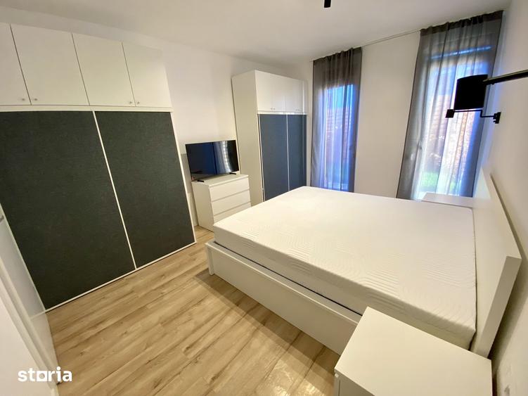 Apartament cu 2 camere decomandat în 6 Vânători