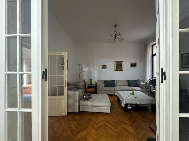 Apartament 4 camere in Vila Interbelica - Vanzare - Gara de Nord