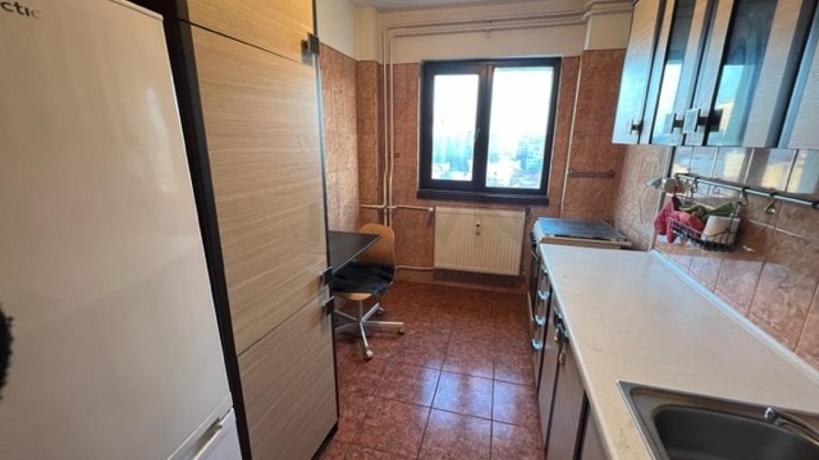 Apartament cu 2 camere decomandat, mobilat în Banu Manta