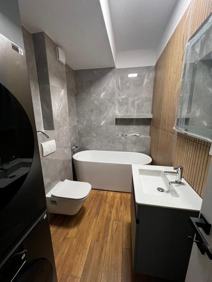 Apartament cu 4 camere decomandat în Nord