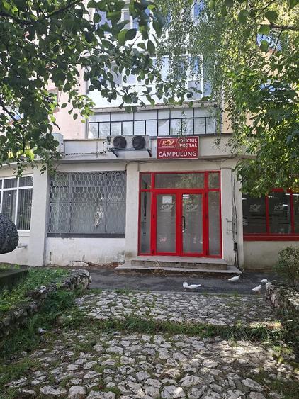 Garsonieră decomandată în Central