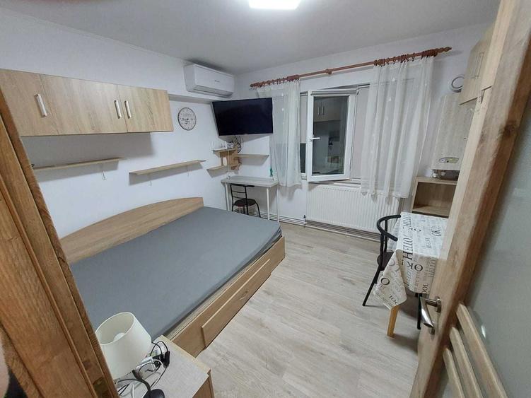 Garsonieră decomandată în Alexandru cel Bun