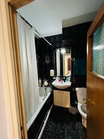 Apartament cu 3 camere în Valea Rosie