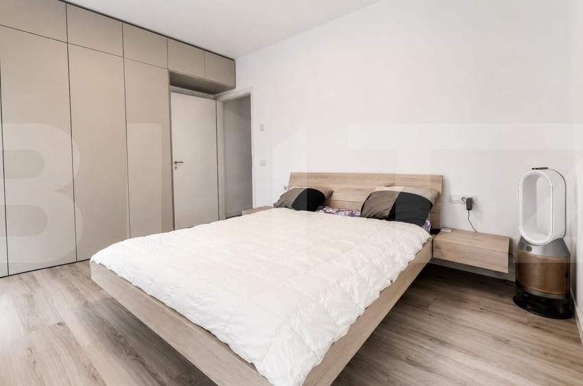 Apartament cu 3 camere semidecomandat, mobilat în Take Ionescu