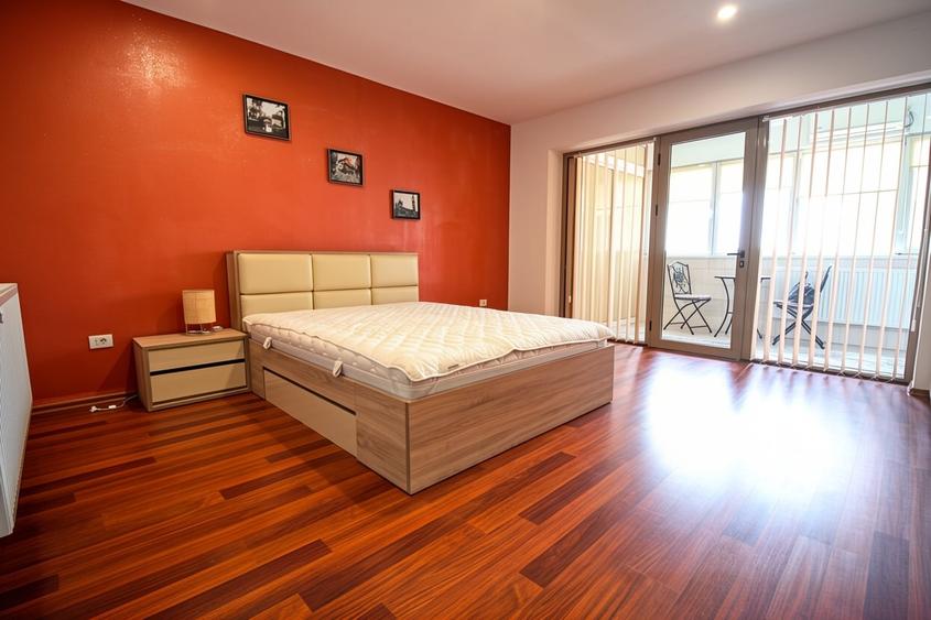 Apartament cu 2 camere semidecomandat în Casa de Cultură