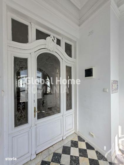 Casă cu 4 camere în Central