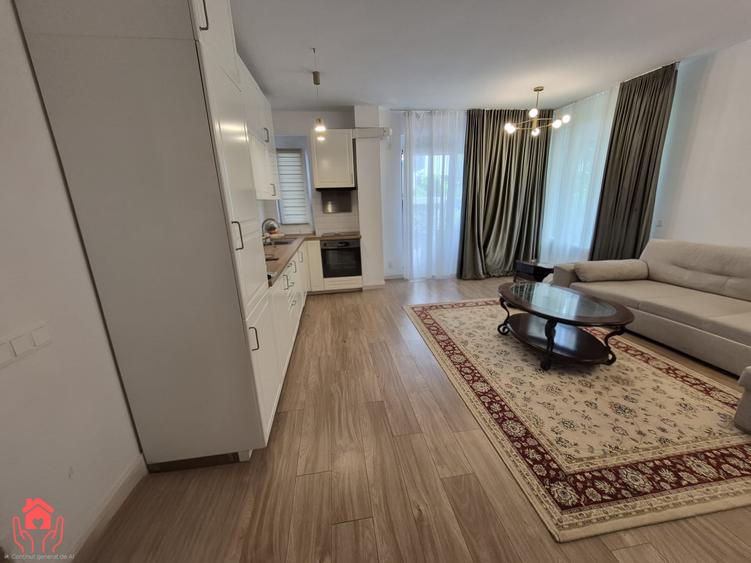 Apartament cu 3 camere decomandat, mobilat în Doamna Ghica