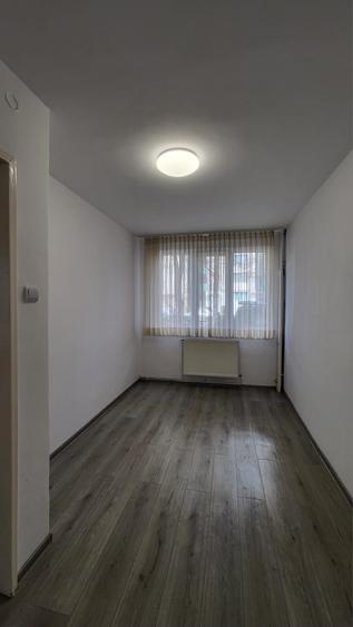 Apartament cu 3 camere în Dacia