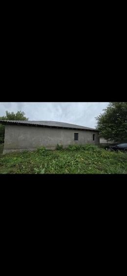 Casă cu 3 camere cu Teren 1631 Mp în Plopeni