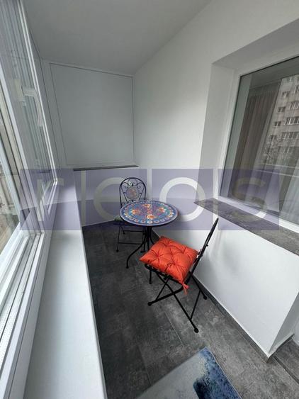 Apartament cu 2 camere, mobilat în Unirii