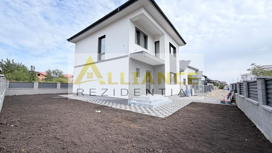 Casă individuală cu 4 camere cu Teren 320 Mp în Berceni