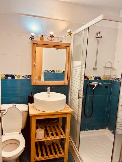 Apartament cu 2 camere decomandat, mobilat în Dristor