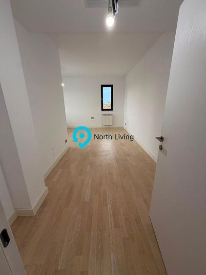 Apartament cu 4 camere decomandat în Iancu Nicolae