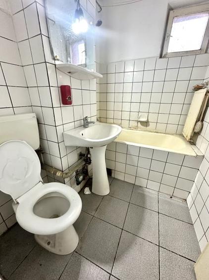 APARTAMENT 2 CAMERE I CETATE ZONA CLOSCA I NERENOVAT I BLOC CARAMIDA I - 11