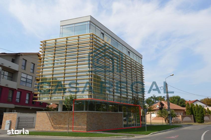 Spațiu comercial, de 52.36 mp, în Cantemir