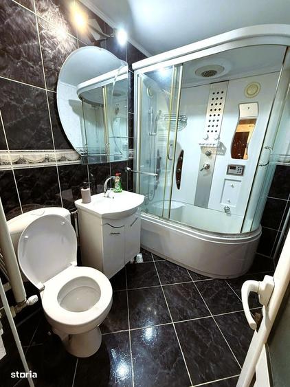 Apartament cu 2 camere decomandat în Nicolina