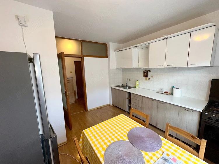 Apartament cu 2 camere decomandat în Nerva Traian