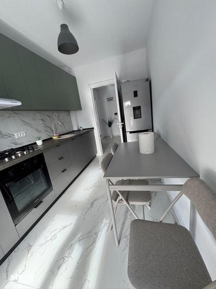 Apartament cu 2 camere decomandat în Dobroești