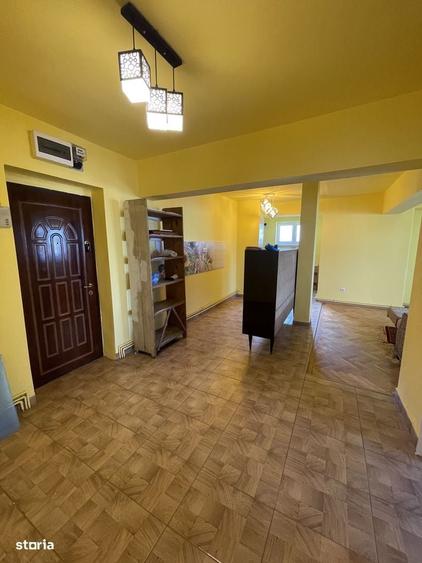 Apartament cu 4 camere în Central