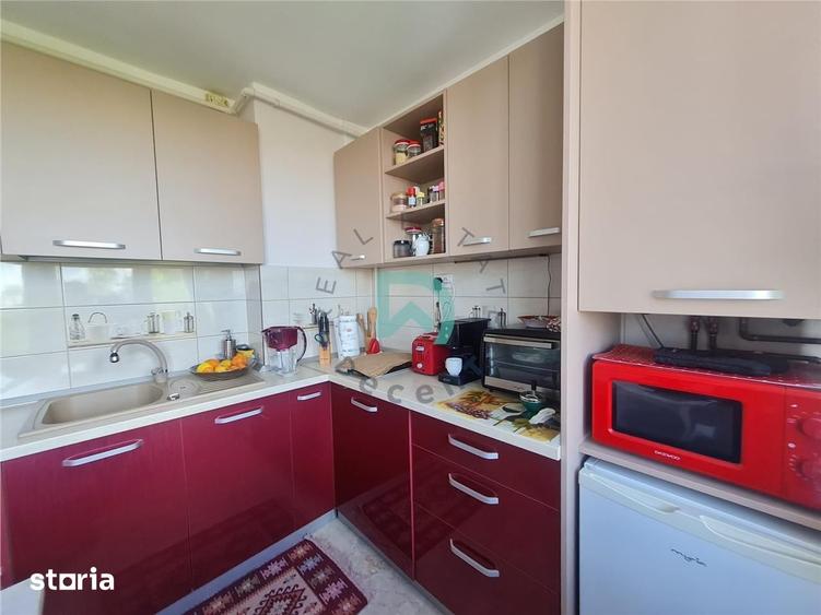 Garsonieră decomandată în Astra