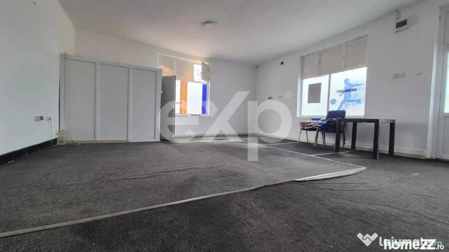 Spațiu comercial, de 300 mp, în Bălilești