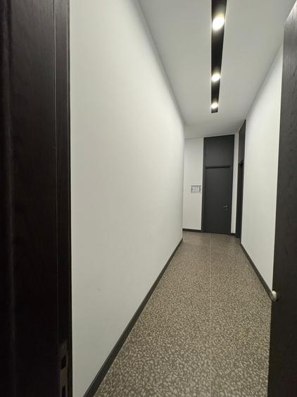 Birou, de 500 mp, în Tomis Nord