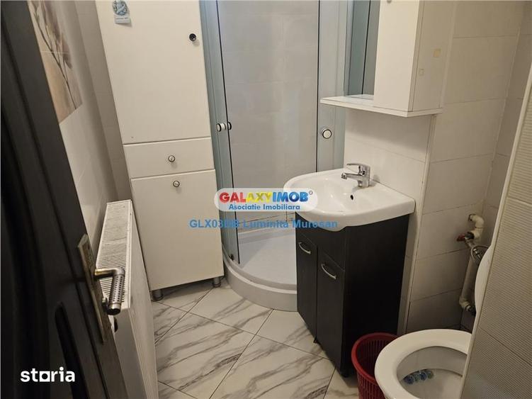 Apartament cu 2 camere semidecomandat în Micro 6