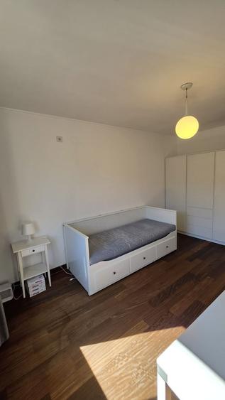 Casă individuală cu 4 camere cu Canalizare în Nord-Est
