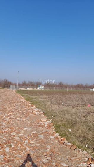 Teren URZICENI Peste Linie, Langa GRADINITA 1600 mp, 17m la drum X 95m