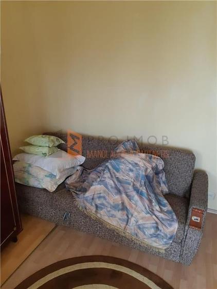 Apartament cu 3 camere decomandat în Dorobanți 1