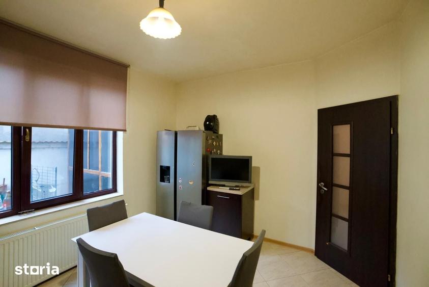 Casă cu 4 camere cu Teren 505 Mp în Brestei