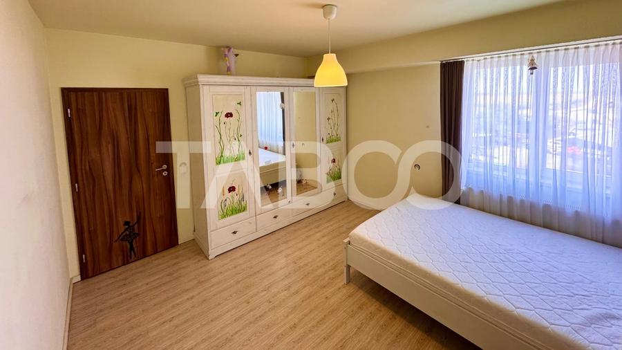 Apartament cu 2 camere decomandat, mobilat în Turnișor