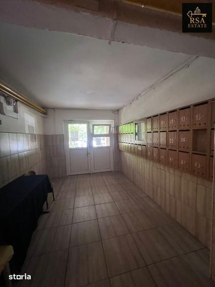 Apartament cu 3 camere decomandat în Ostroveni