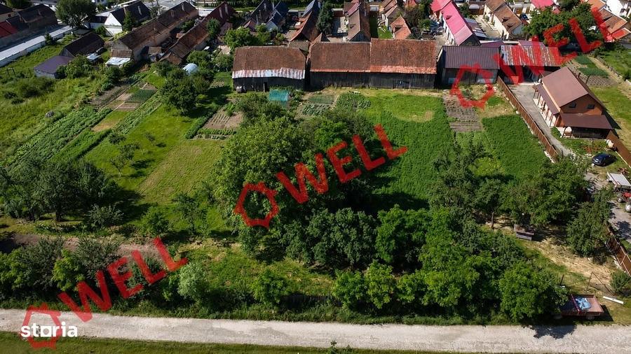 Casă cu 2 camere cu Teren 1685 Mp în Măieruș