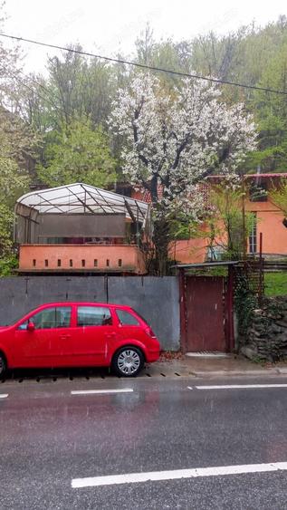 Casă cu 3 camere în Bumbești-Jiu