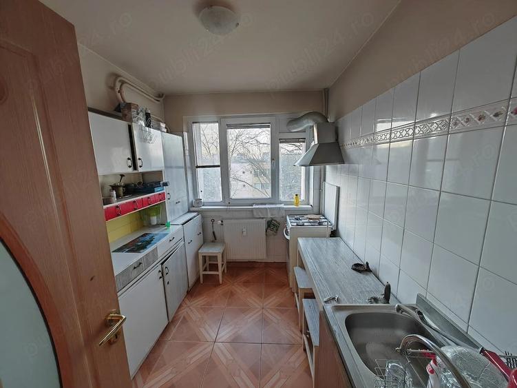 Apartament cu 2 camere semidecomandat în Titan
