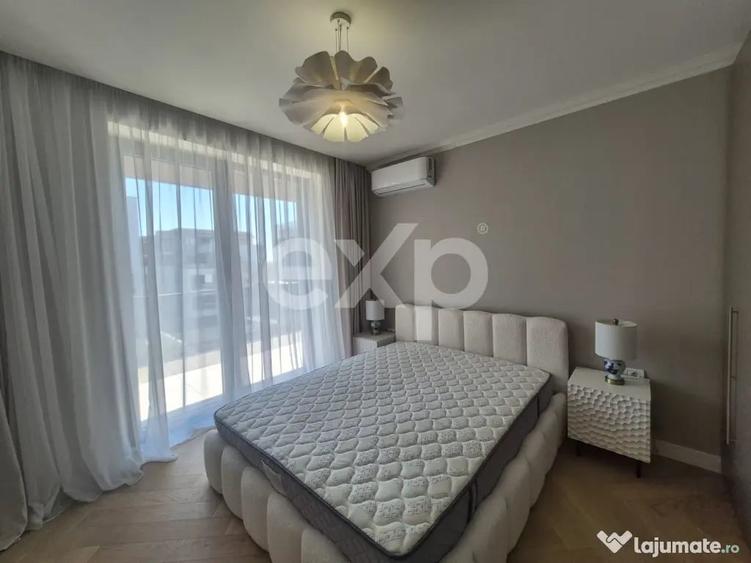 Apartament cu 4 camere decomandat în Central