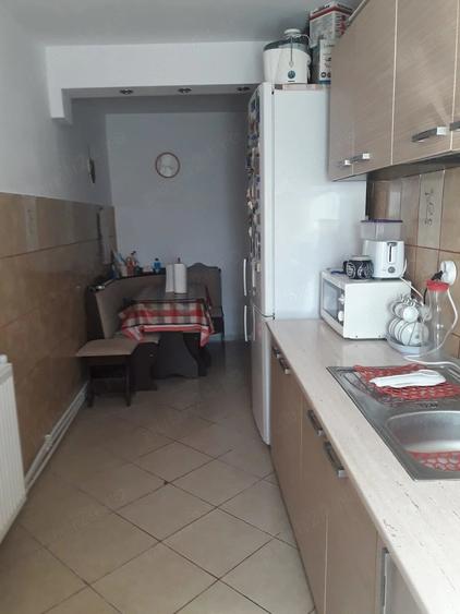Casă cu 3 camere cu Teren 1300 Mp în Nord