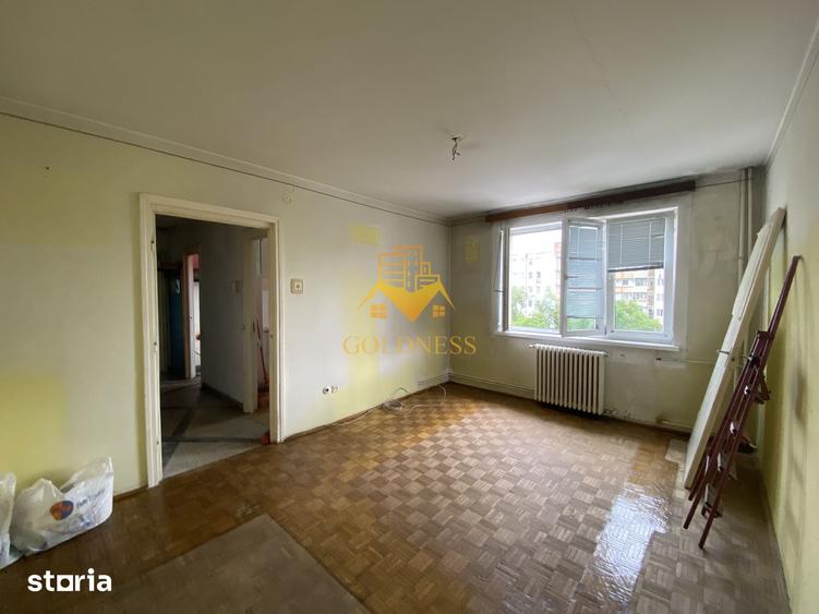 Apartament 2 camere decomandate orientat Sud, et 3/4, P-ta M. Viteazu! - 1