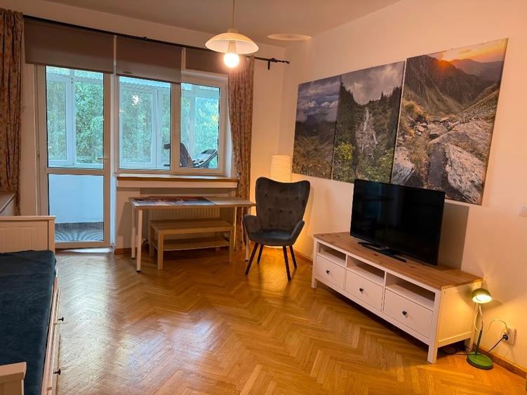 Apartament cu 2 camere decomandat în Iancului