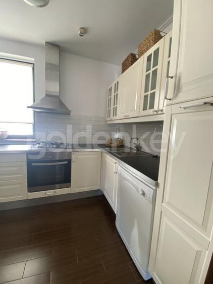 Apartament cu 3 camere decomandat, mobilat în Șoseaua Nordului